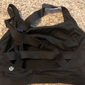 Lily lemon Sports Bra